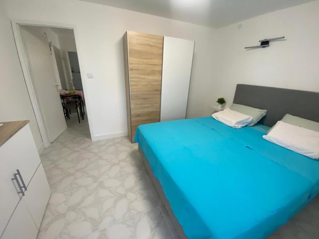 Apartman Vir Apartment Ngoại thất bức ảnh