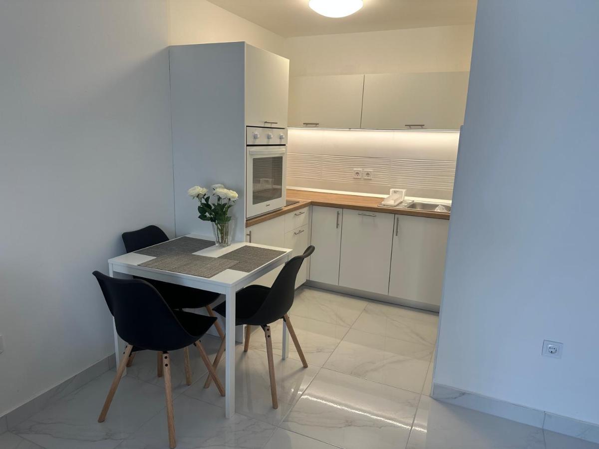 Apartman Vir Apartment Ngoại thất bức ảnh